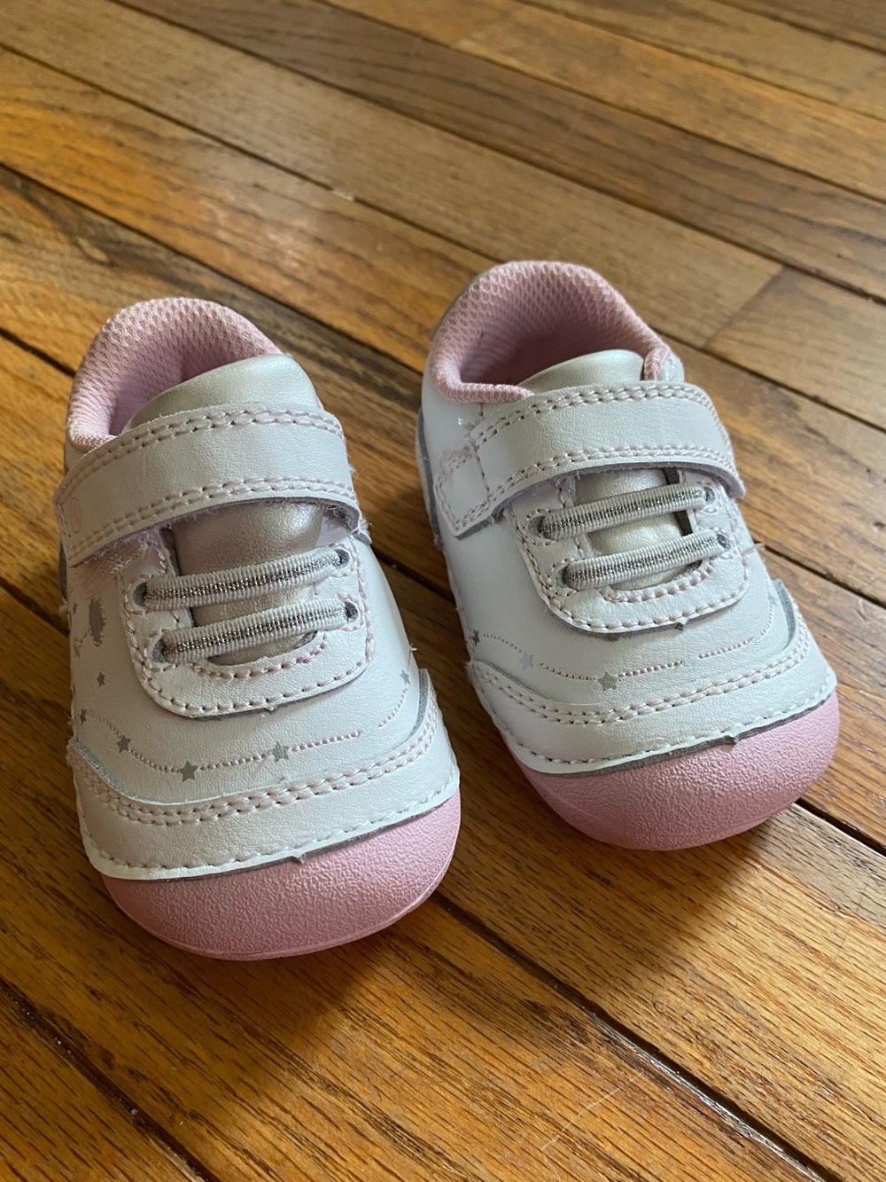 Stride rite leather 3 Wide Baby White and Pink Velcro Sneakers